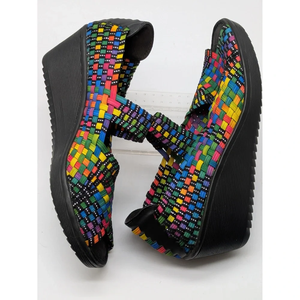 Baretraps Women's 8.5M Rainbow Woven Memory Foam Wedge Sandals Comfort Shoes